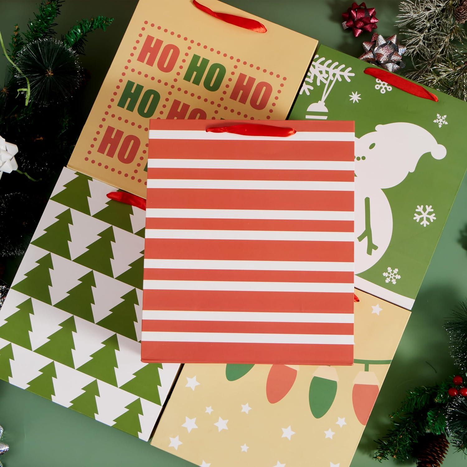 imageJOYIN 18 PCS Christmas Bags Assorted Sizes Kraft Treat Candy Bags Small 55 Medium 9 Large 13 for Xmas Party Favors Decoration Holiday Present Wrapping Thanksgiving Gift DecorBrown Green Red White